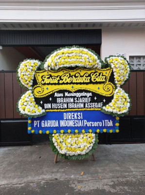 Papan Bunga Duka di Tangki